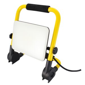 Vinnukastari á standi 50W 5400lm IP44